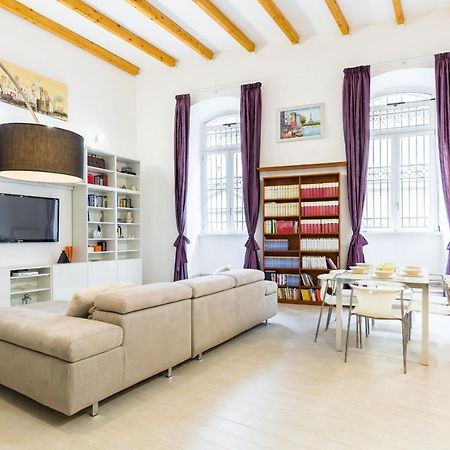 Ma Maison - Family Apartment At The Historical Center Napoli Eksteriør billede