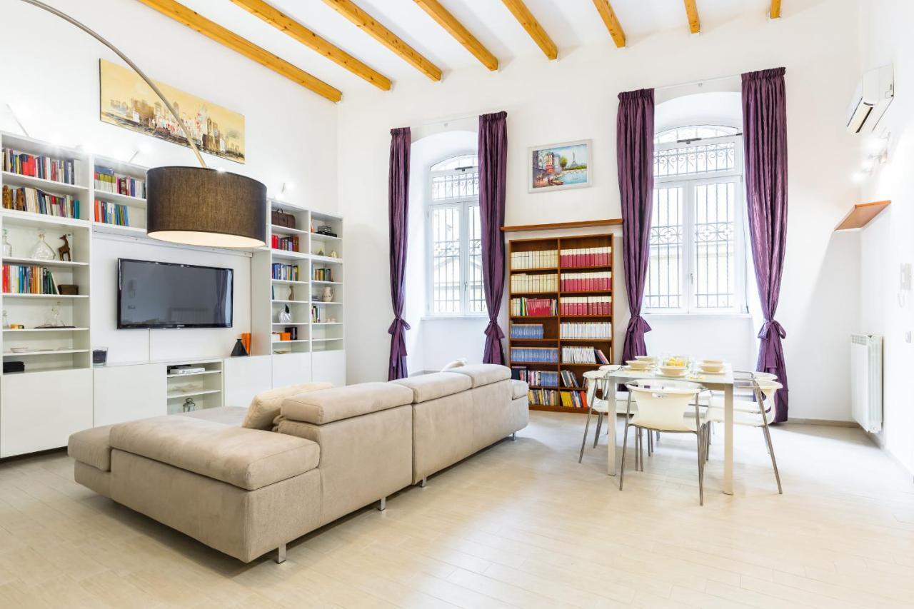 Ma Maison - Family Apartment At The Historical Center Napoli Eksteriør billede