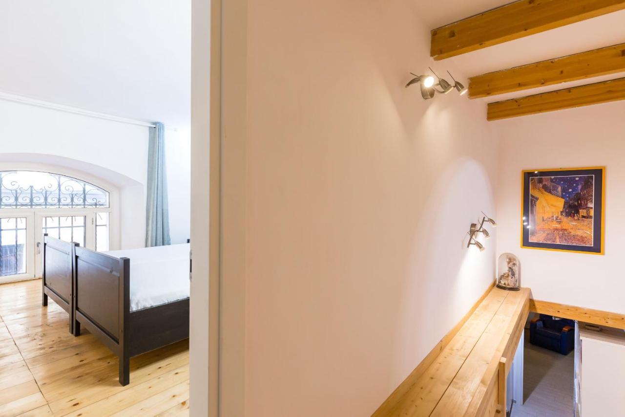 Ma Maison - Family Apartment At The Historical Center Napoli Eksteriør billede